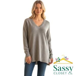 Lucky Brand Black Gray Marled Knit V-Neck Sweater M Split Hem Viscose Pullover